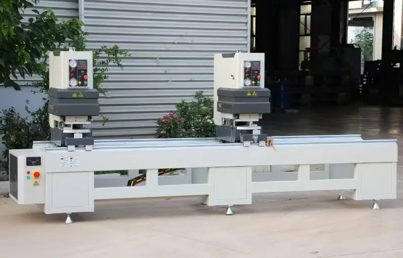 Three Head Seamless Welding Machine for PVC doors and windows